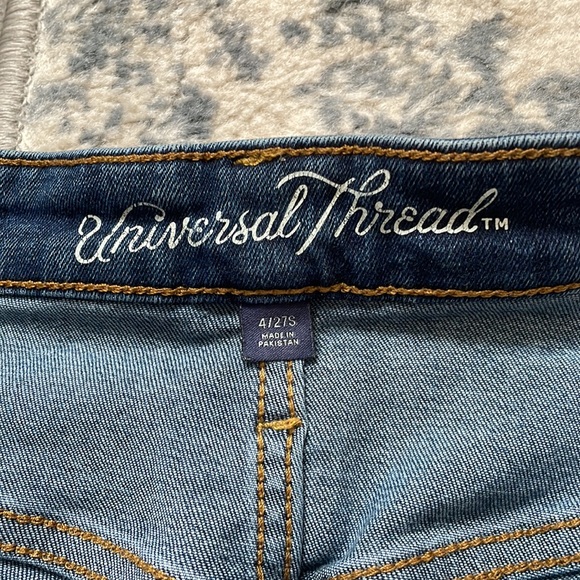 Universal Thread High Rise Skinny Jeans - Picture 2 of 4
